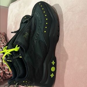 Louis Vuitton Black and Neon Green Men's Shoes AUTHENTIC